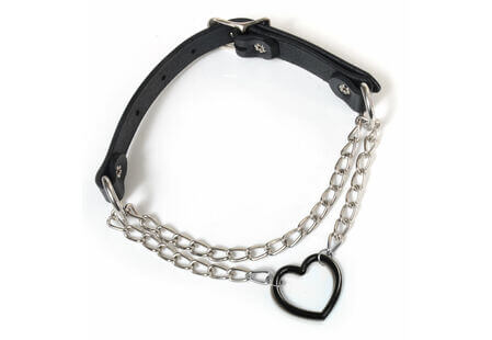 Leather Pull chain choker with Black Heart Pull